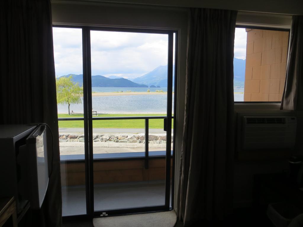 Spring Villa Hotel Harrison Hot Springs Cameră foto